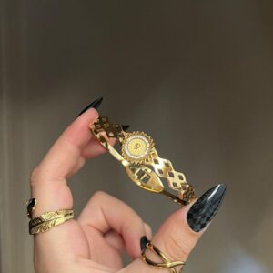 N 17 اسورة جولد بليتد
