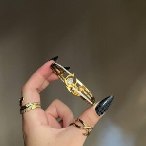 N 19 اسورة جولد بليتد